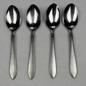 Oneida Simba-Jacqueline Stainless Steel Soup Spoons Set of 4